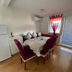  Apartmán Renic